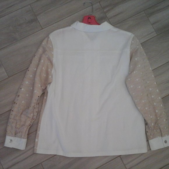 Morgan Cole White/Beige Embellished Zip Front Jacket.    Size L (22) - Picture 4 of 4